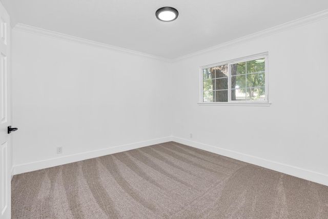 3655 N Lafayette, Fresno, CA 93705