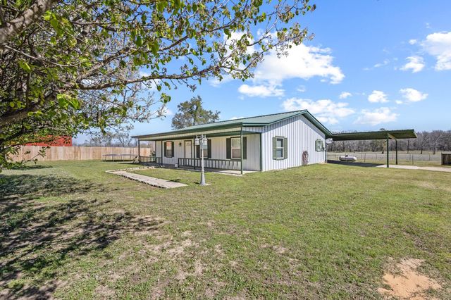 521 County Road 15100, Blossom, TX 75416