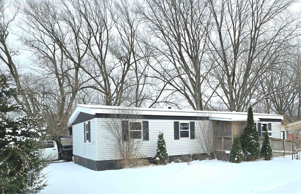 131 Crosby Drive, St. Albans City, VT 05478