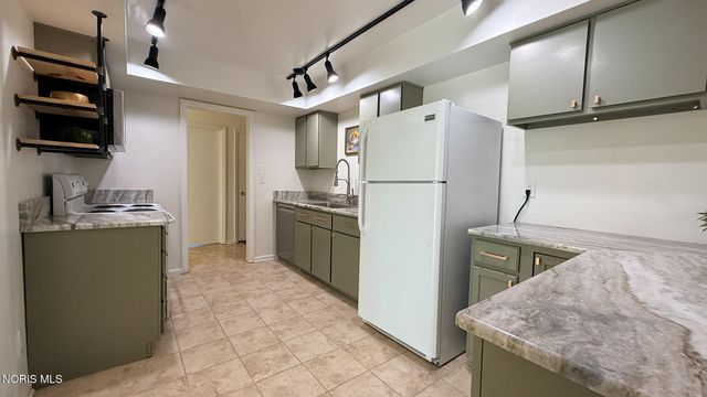 4243 W Bancroft Street, 205e, Toledo, OH 43615