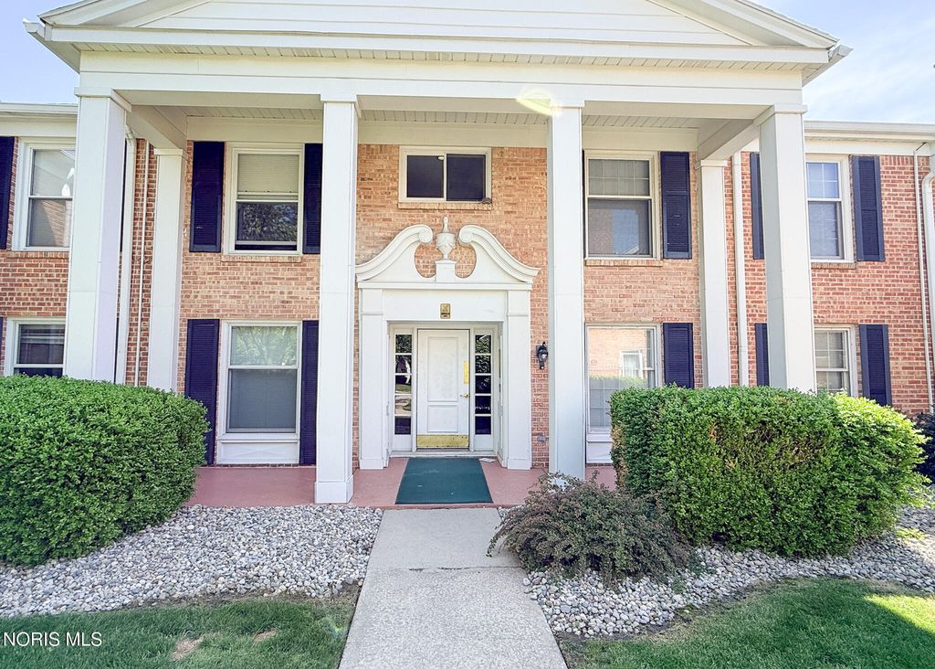 4243 W Bancroft Street, 205e, Toledo, OH 43615