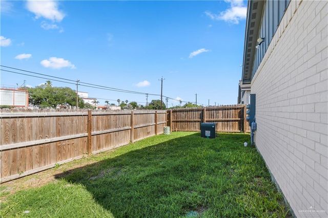 1630 Playa Drive, Weslaco, TX 78596