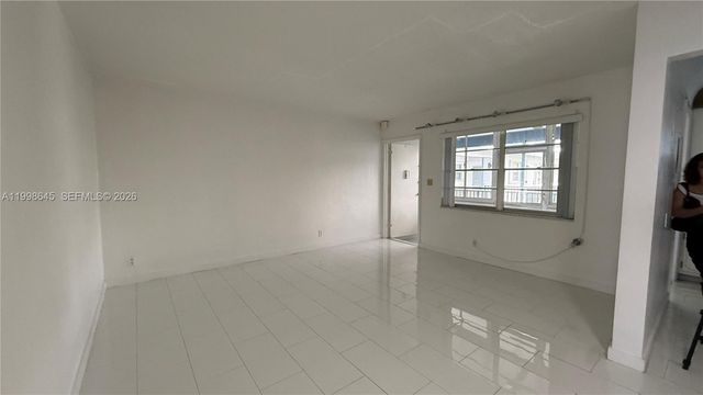 1943 Monroe Street 306A, Hollywood, FL 33020