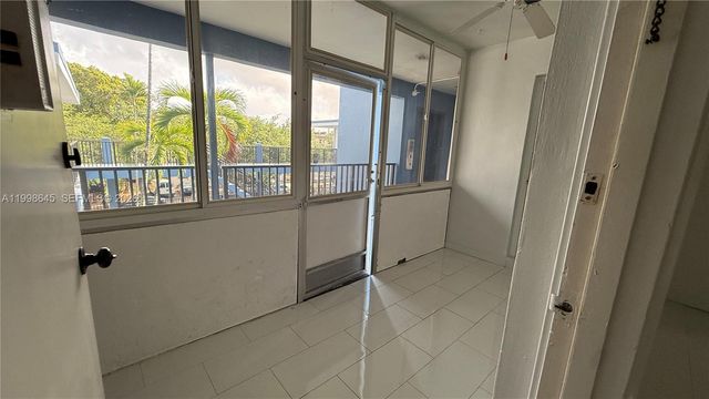 1943 Monroe Street 306A, Hollywood, FL 33020