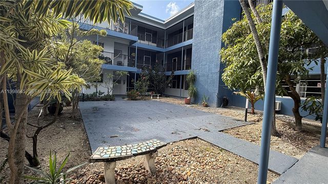 1943 Monroe Street 306A, Hollywood, FL 33020