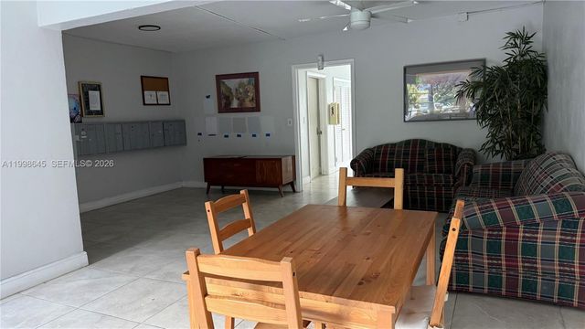 1943 Monroe Street 306A, Hollywood, FL 33020