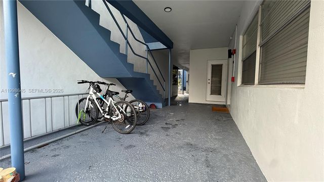 1943 Monroe Street 306A, Hollywood, FL 33020