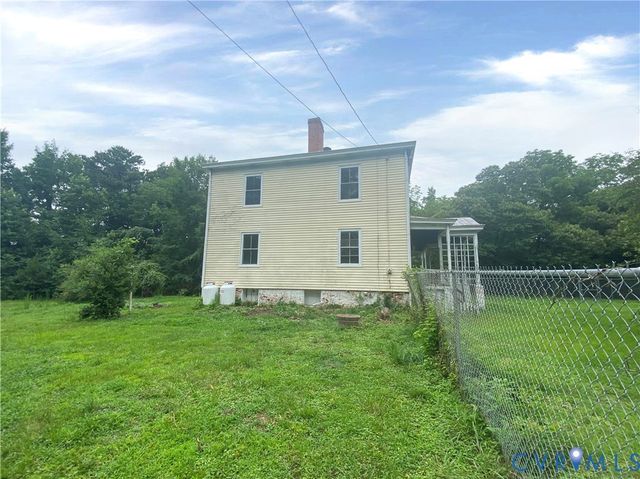 1973 Kutchen St, Petersburg, VA 23805