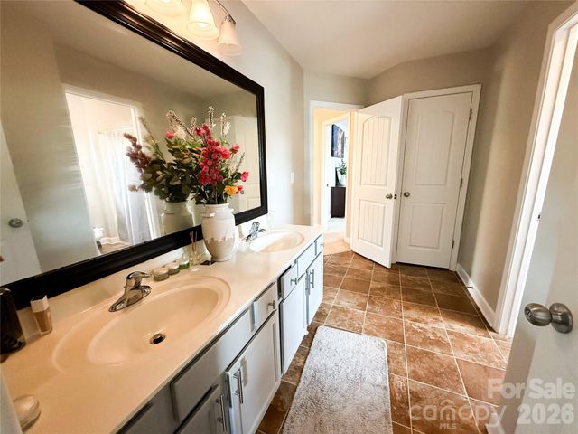 10954 NW Aspen Ridge Lane NW, Concord, NC 28027