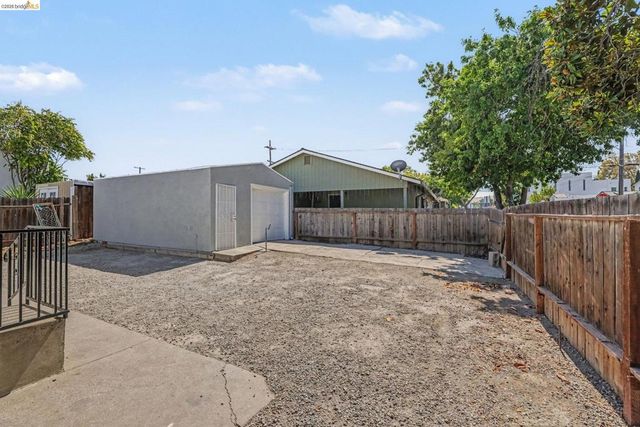 206 E 16Th St, Pittsburg, CA 94565