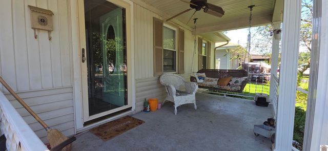 3301 Schneidman, Paducah, KY 42003