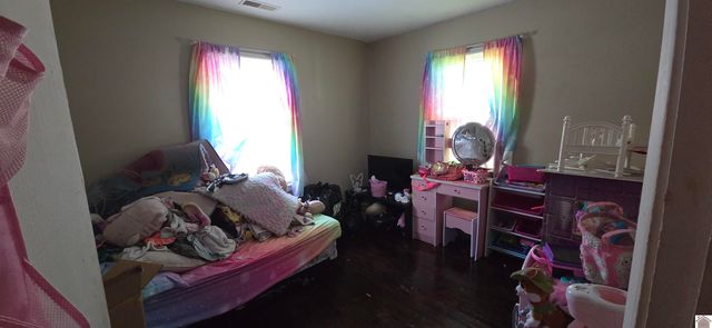 3301 Schneidman, Paducah, KY 42003