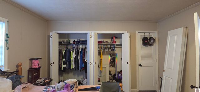 3301 Schneidman, Paducah, KY 42003