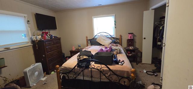 3301 Schneidman, Paducah, KY 42003