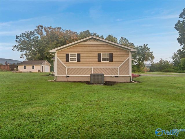 198 Childress Street, Gurley, AL 35748
