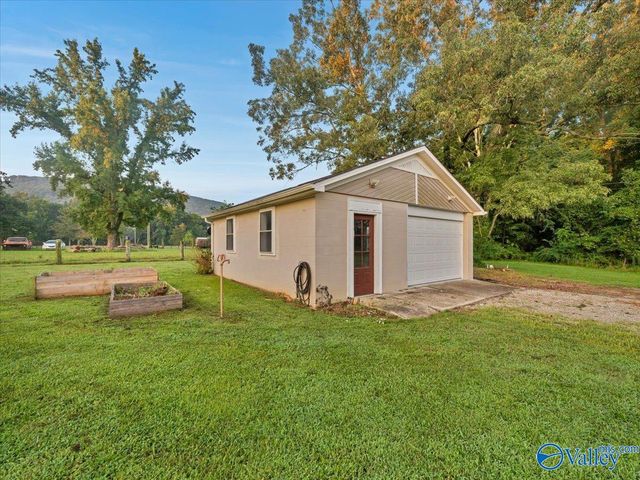 198 Childress Street, Gurley, AL 35748