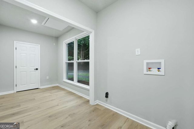 648 Bralorne Drive, Stone Mountain, GA 30087