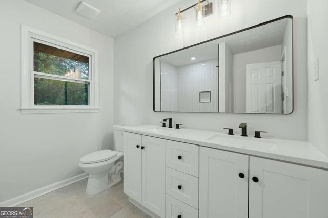648 Bralorne Drive, Stone Mountain, GA 30087