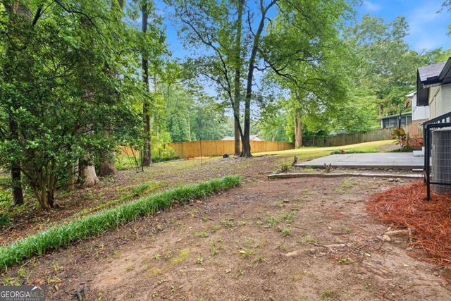 648 Bralorne Drive, Stone Mountain, GA 30087