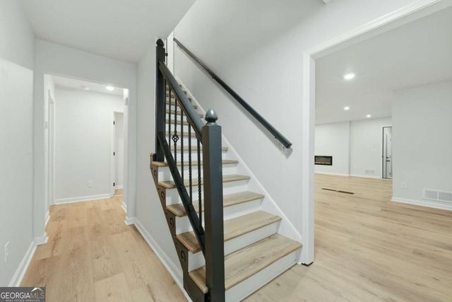 648 Bralorne Drive, Stone Mountain, GA 30087