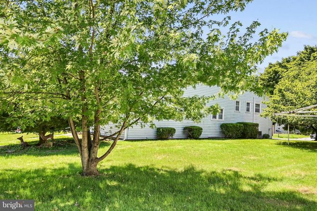 1440 WANDA LN, Harrisburg, PA 17109