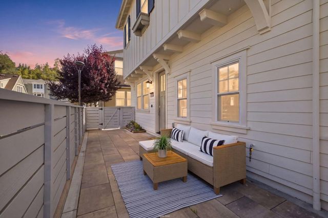 18859 Montalvo Oaks Circle, Monte Sereno, CA 95030