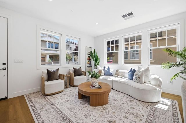 18859 Montalvo Oaks Circle, Monte Sereno, CA 95030