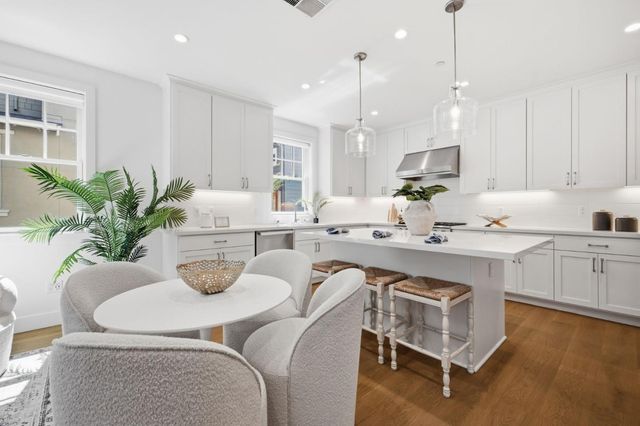 18859 Montalvo Oaks Circle, Monte Sereno, CA 95030