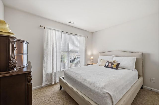 9031 Pathfinder Road, Upper Macungie Twp, PA 18031