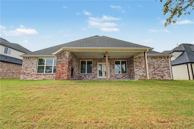 1320 Josephine Drive, Centerton, AR 72719