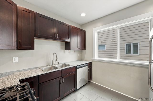 82 Dakota Street 1, Buffalo, NY 14216