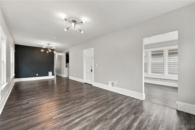 82 Dakota Street 1, Buffalo, NY 14216