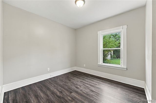 82 Dakota Street 1, Buffalo, NY 14216