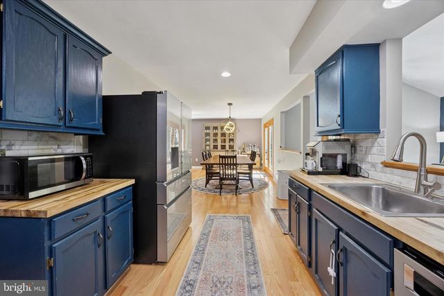 6 CATHERINE, Sicklerville, NJ 08081