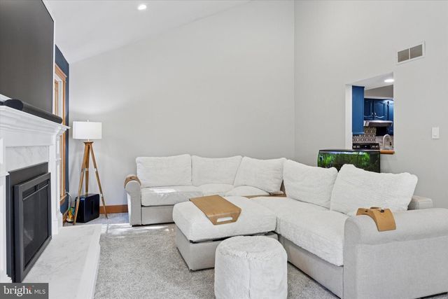 6 CATHERINE, Sicklerville, NJ 08081