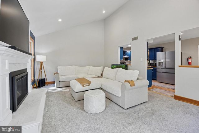 6 CATHERINE, Sicklerville, NJ 08081