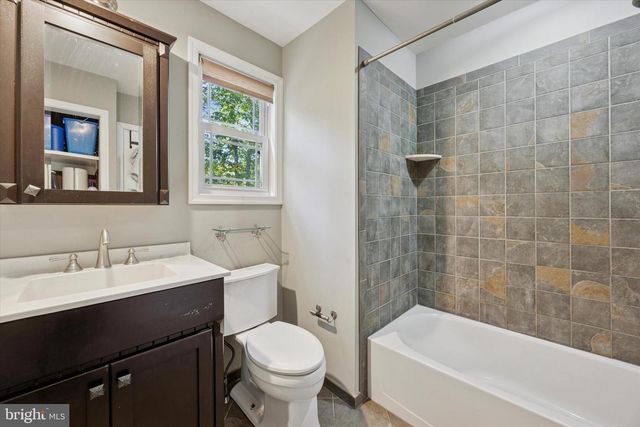 6 CATHERINE, Sicklerville, NJ 08081