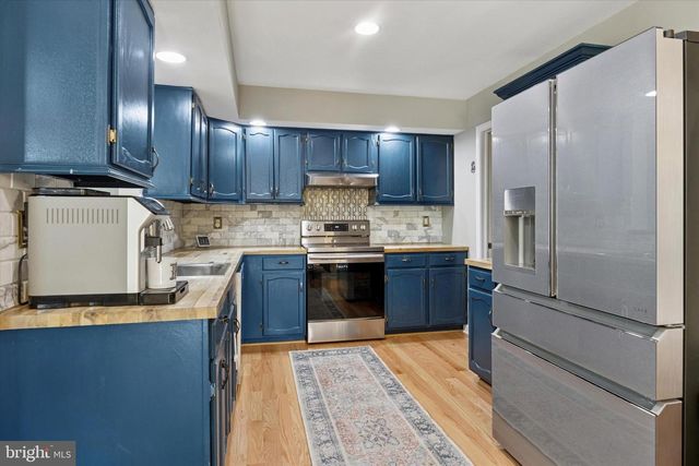 6 CATHERINE, Sicklerville, NJ 08081