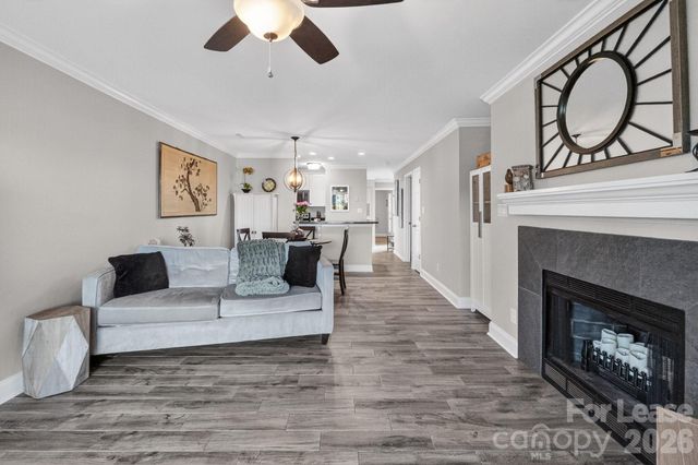 18695 Vineyard Point Lane, Cornelius, NC 28031