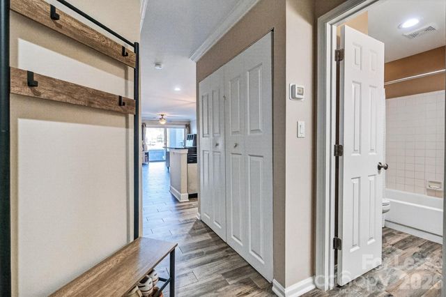 18695 Vineyard Point Lane, Cornelius, NC 28031