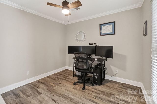 18695 Vineyard Point Lane, Cornelius, NC 28031