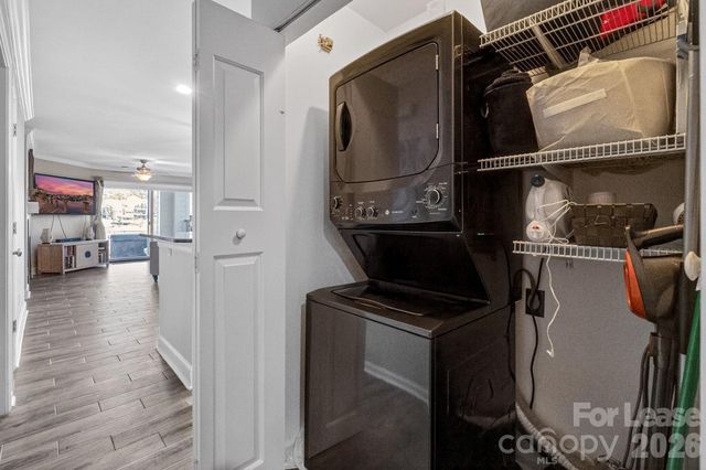 18695 Vineyard Point Lane, Cornelius, NC 28031
