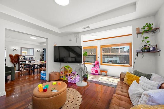 637 19th Street, San Diego, CA 92102