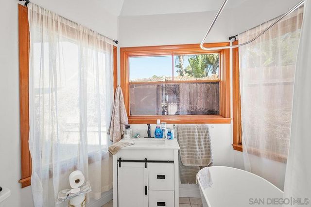 637 19th Street, San Diego, CA 92102