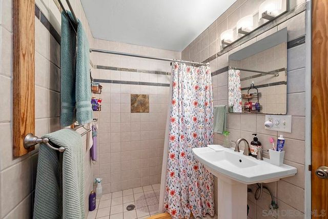 637 19th Street, San Diego, CA 92102