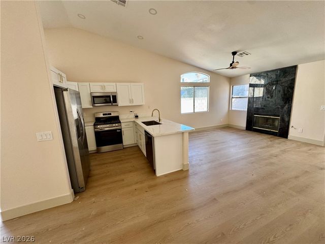 128 Ringlore Drive, Henderson, NV 89015