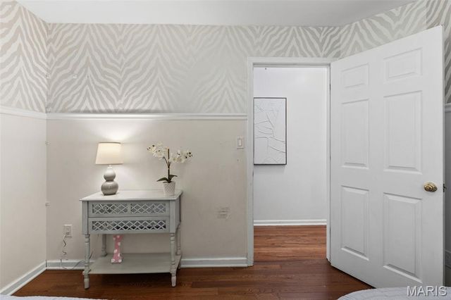 9722 Mueck Terrace, Webster Groves, MO 63119