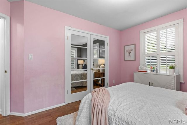 9722 Mueck Terrace, Webster Groves, MO 63119