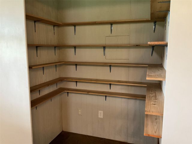 392 County Road 1410, Morgan, TX 76671
