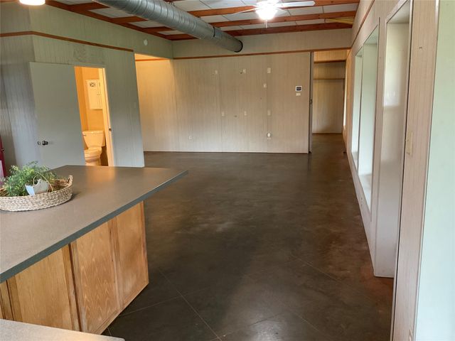 392 County Road 1410, Morgan, TX 76671